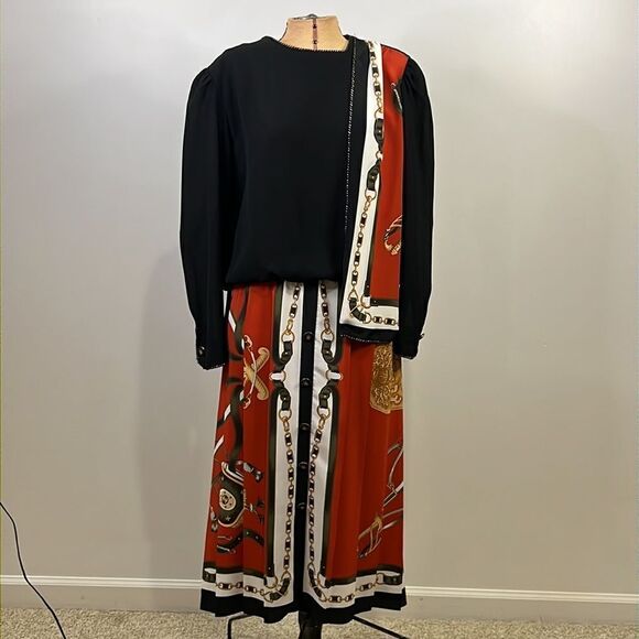 Vintage Dresses & Skirts - Vintage Dress Gold Chain Print Attached Scarf - Size 12